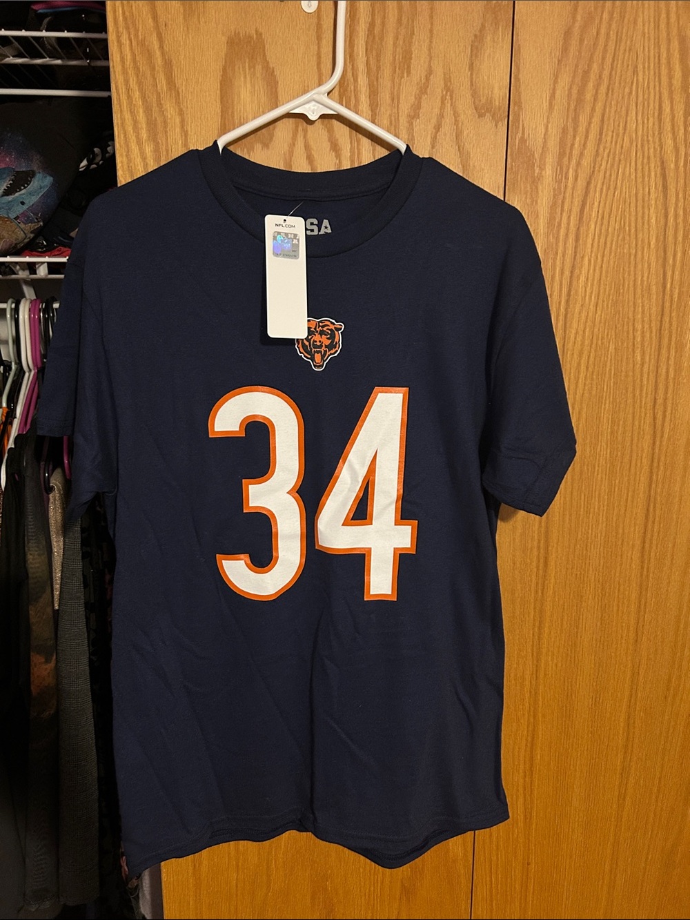 Chicago bears Walter Payton men’s tshirt size M nwt